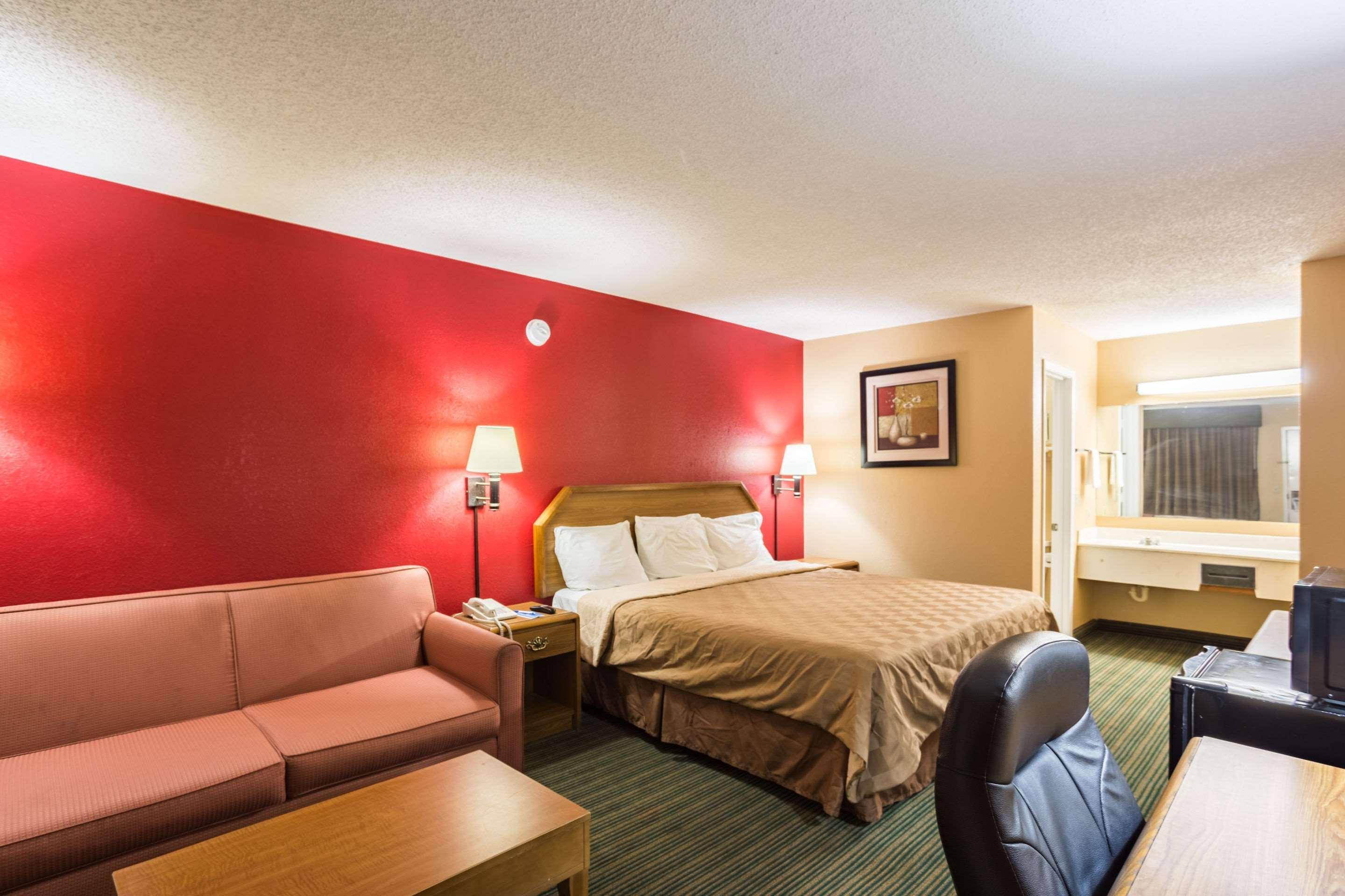 Hazlehurst Rodeway Inn מראה חיצוני תמונה