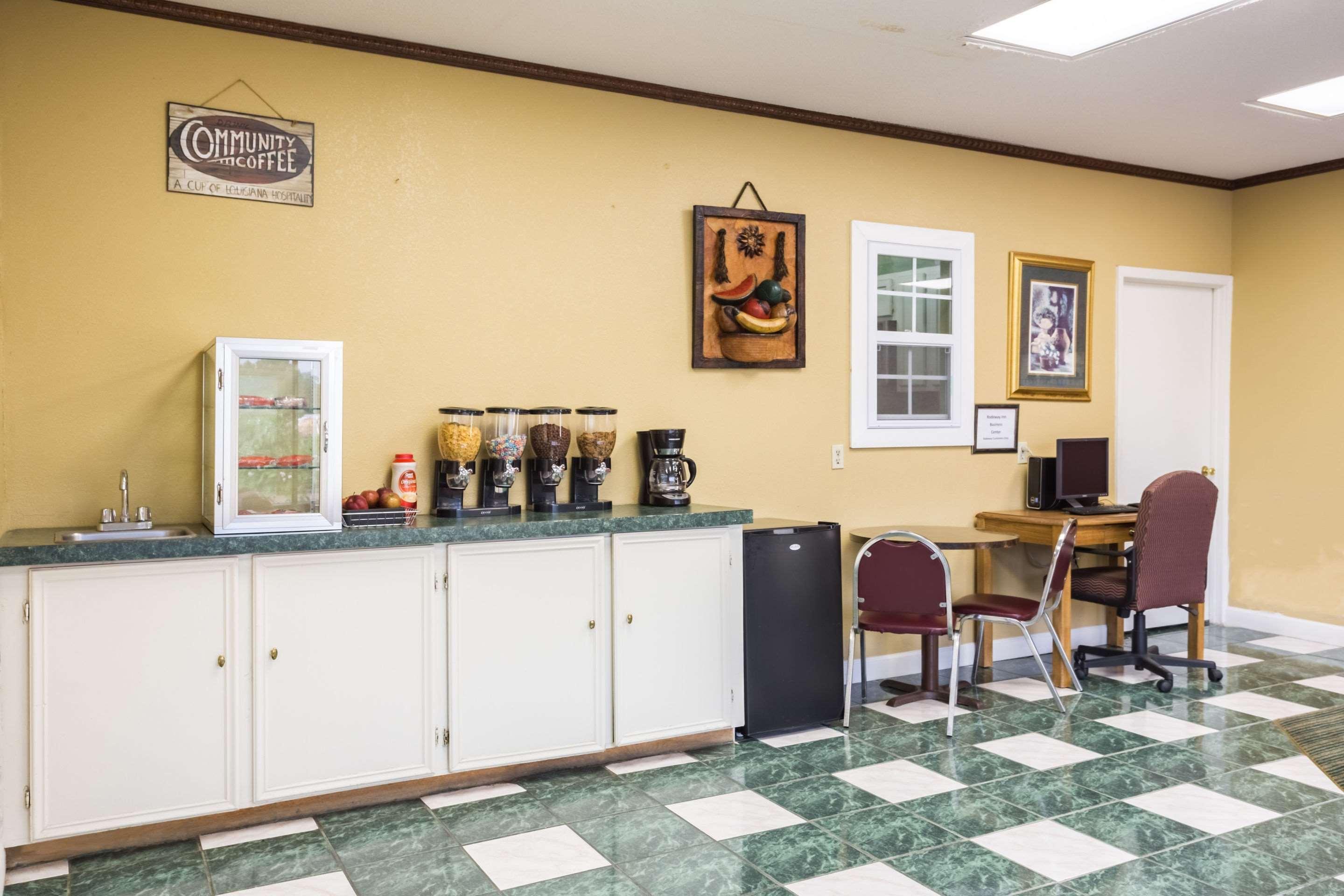 Hazlehurst Rodeway Inn מראה חיצוני תמונה