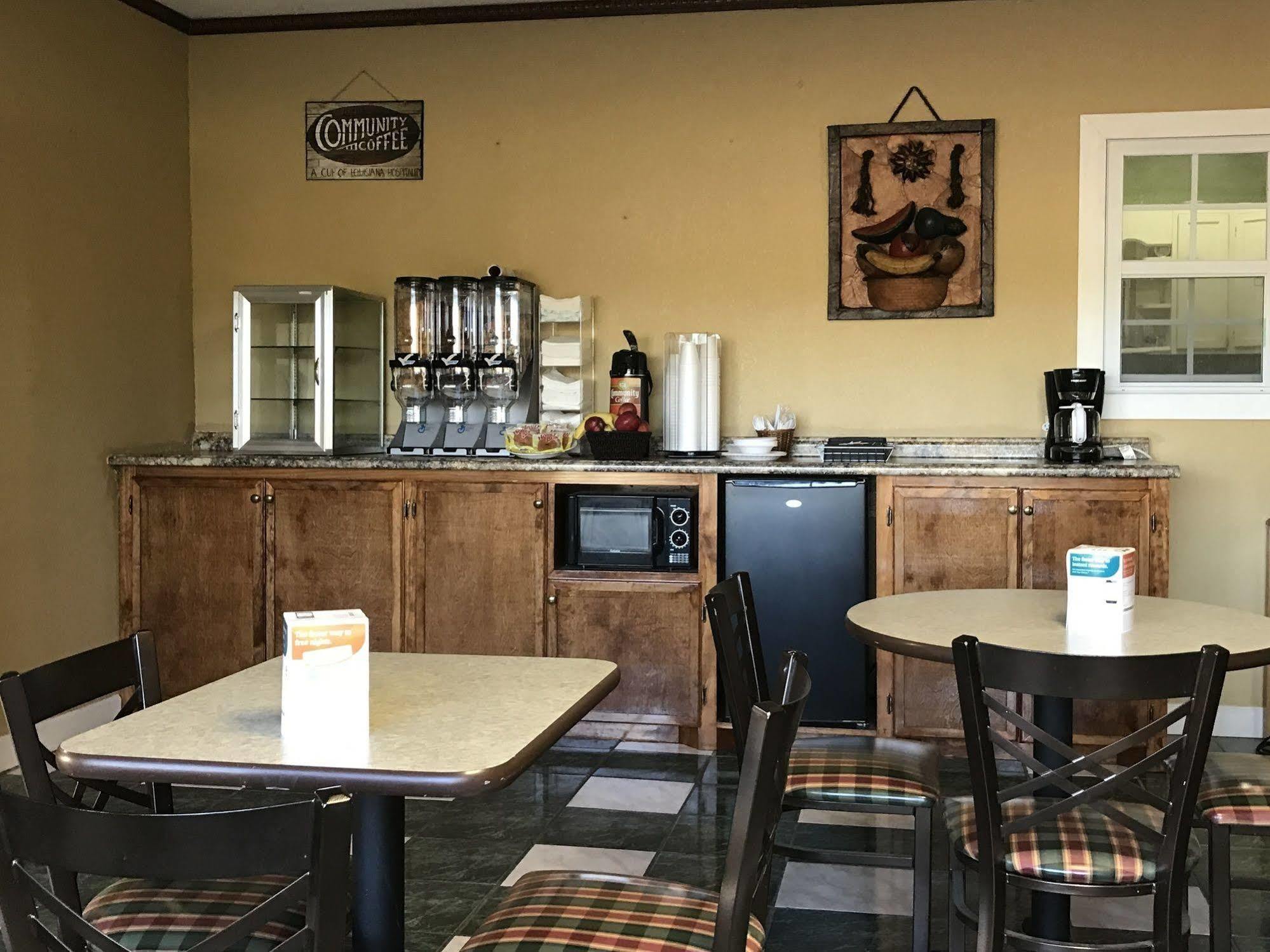 Hazlehurst Rodeway Inn מראה חיצוני תמונה